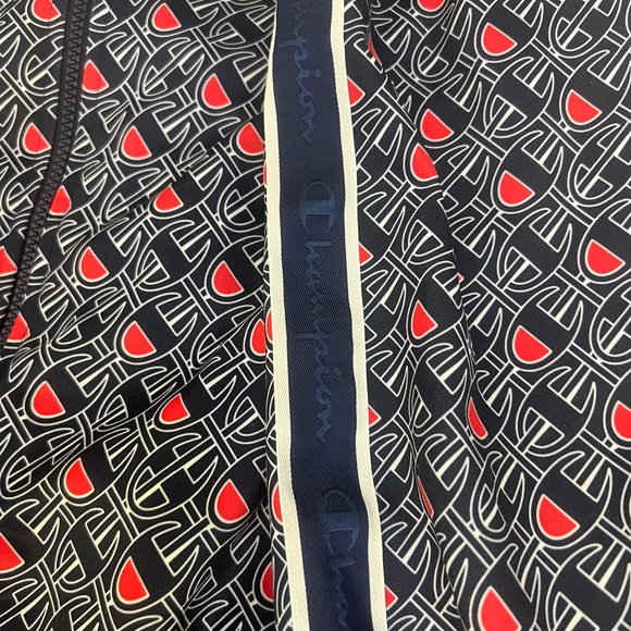 Champion Authentic Women's Track Suit Navy and Red C-Logo All Over Pattern Sz XL - Picture 6 of 12
